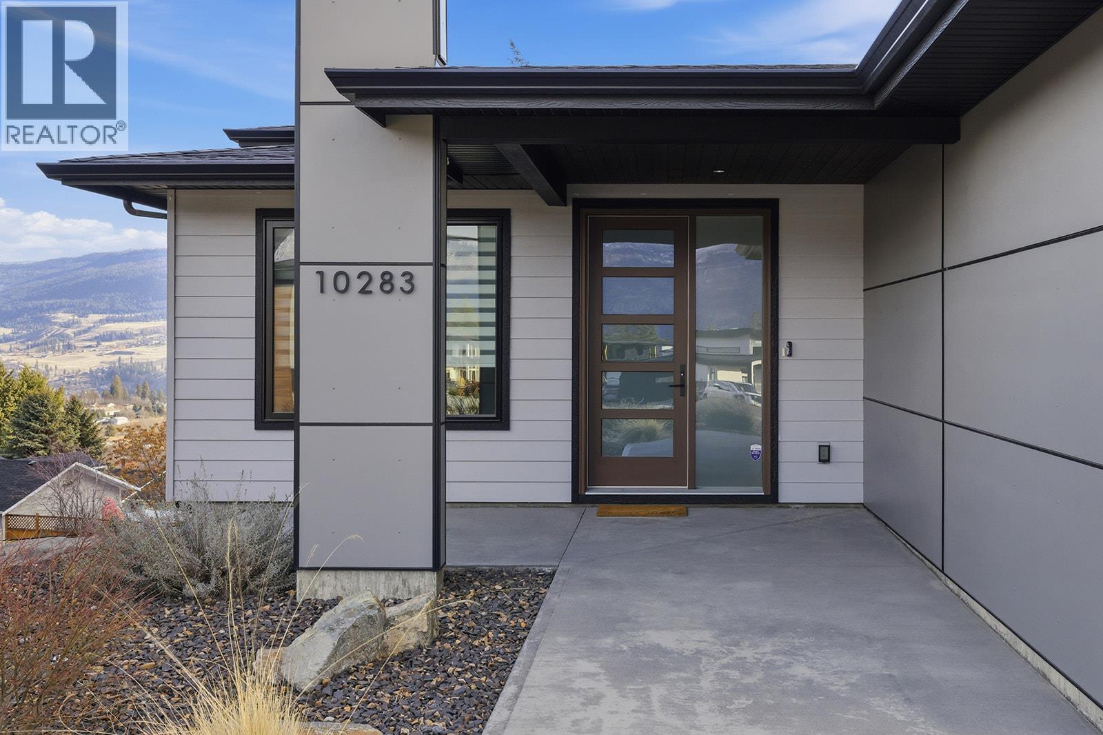 10283 Beacon Hill Drive