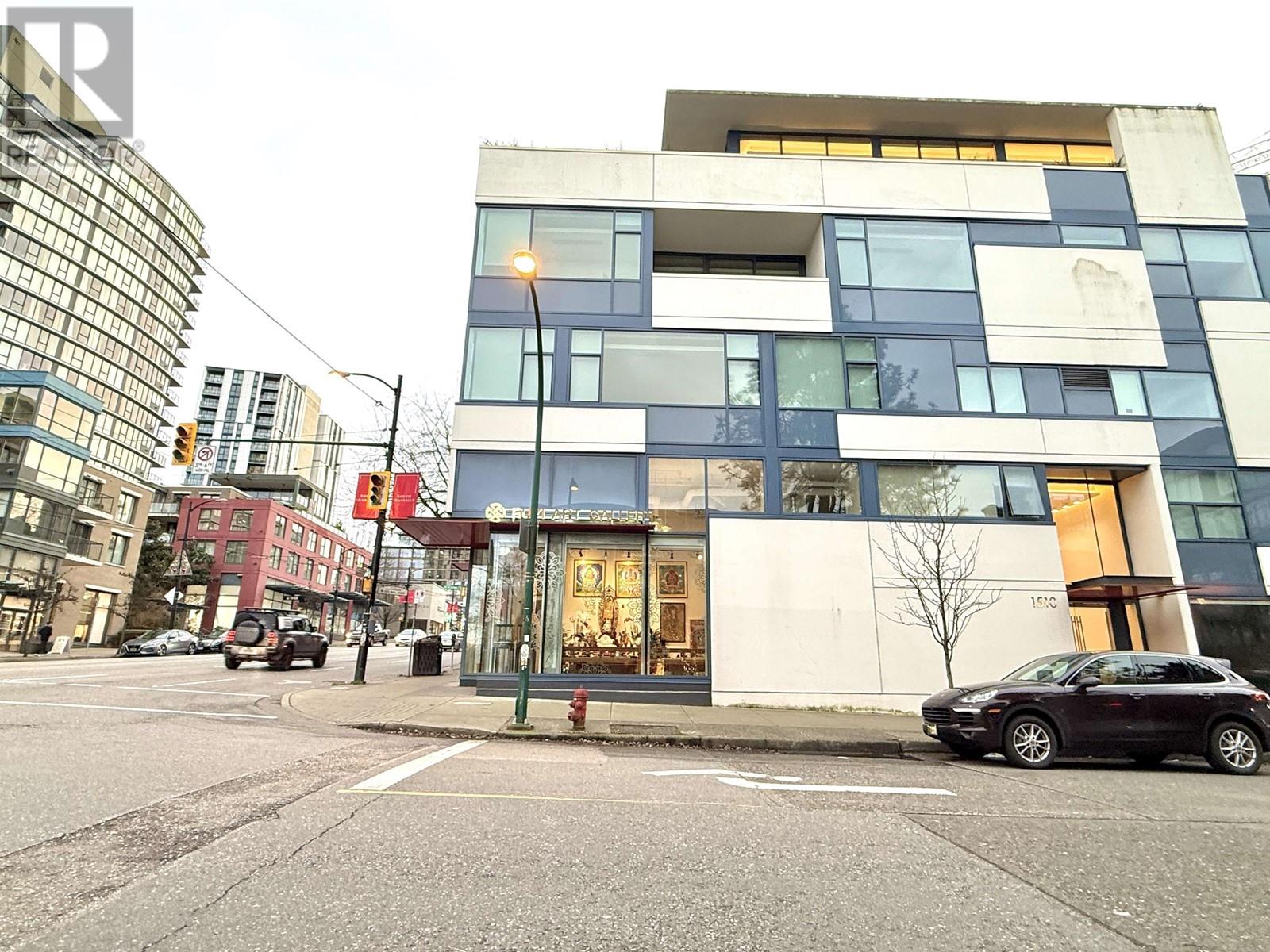 2203 GRANVILLE STREET