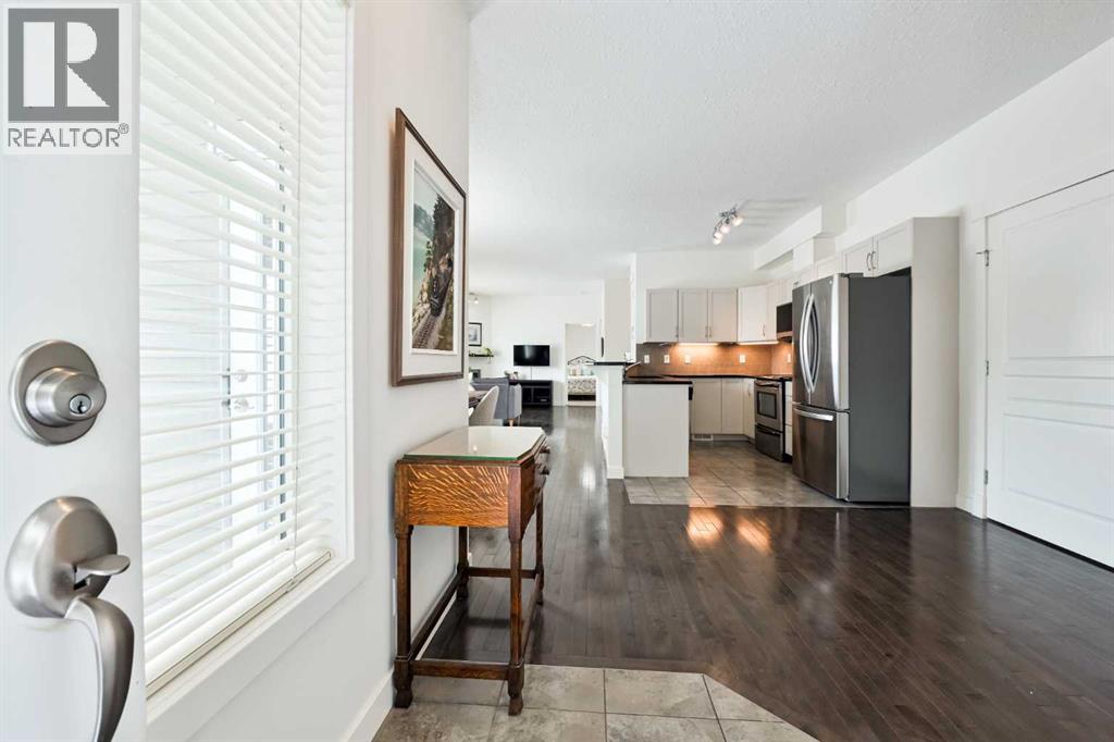 706, 281 Cougar Ridge Drive SW