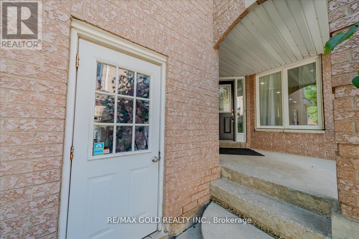 21 TOWNLEY CRESCENT