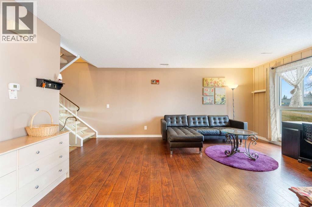 301, 13104 Elbow Drive SW