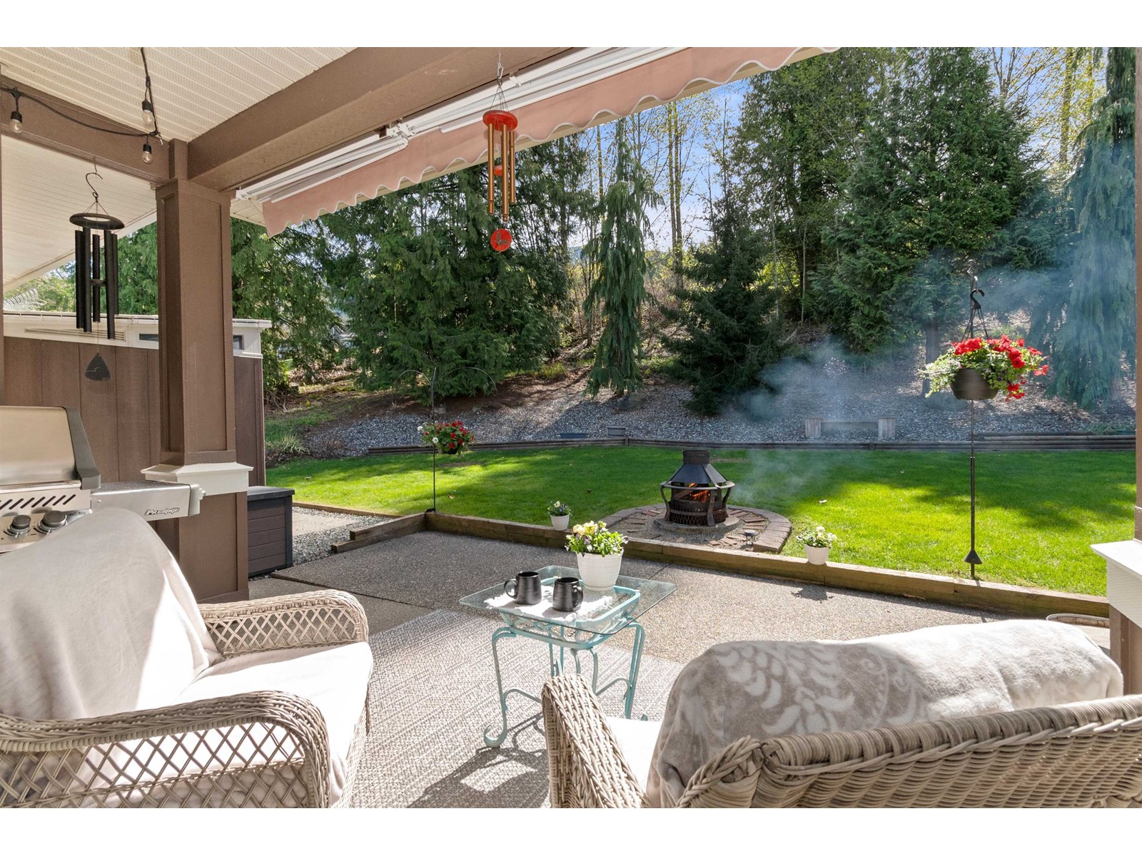 208 51075 FALLS COURT|Eastern Hillsides