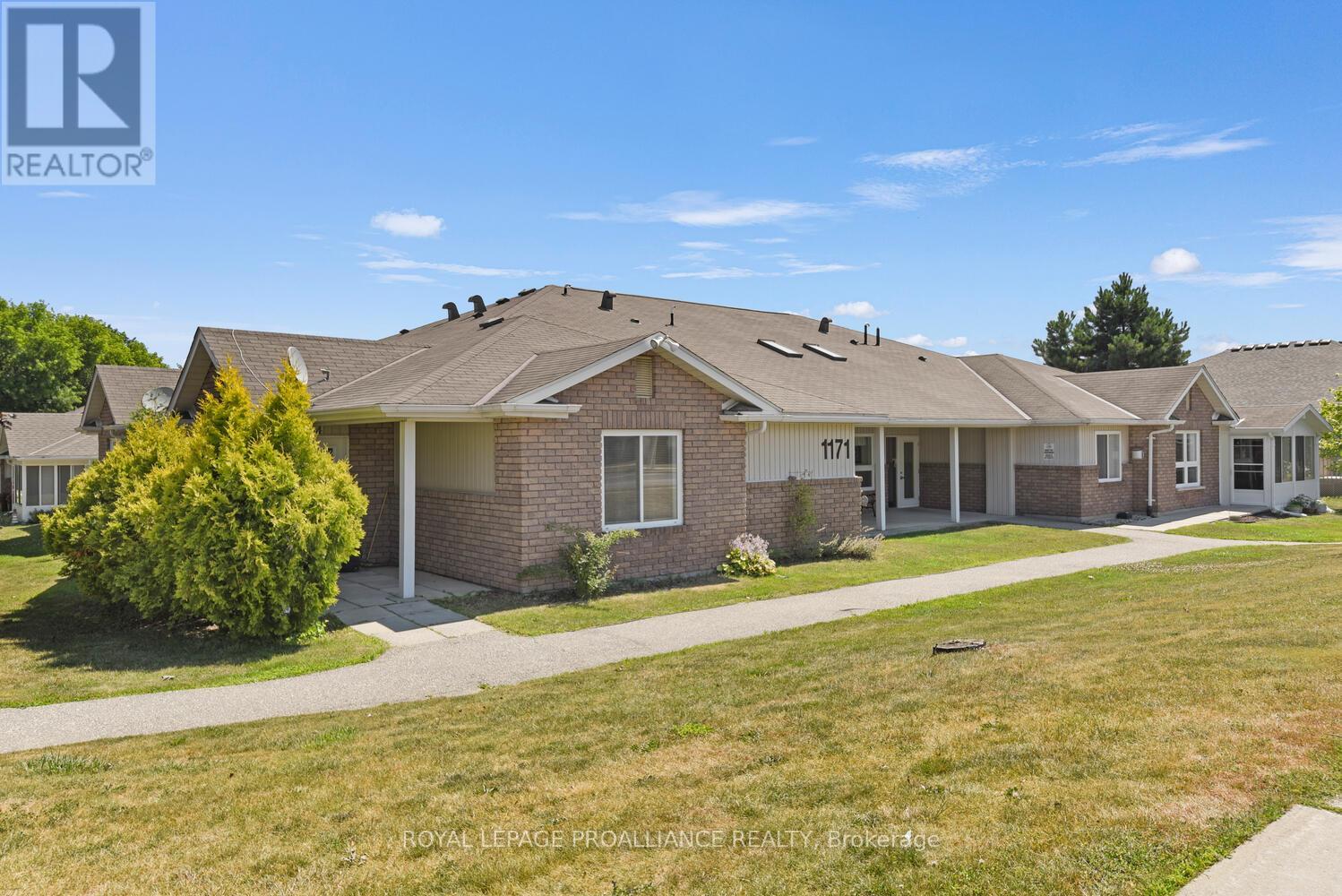 11 - 1171 MILLWOOD AVENUE