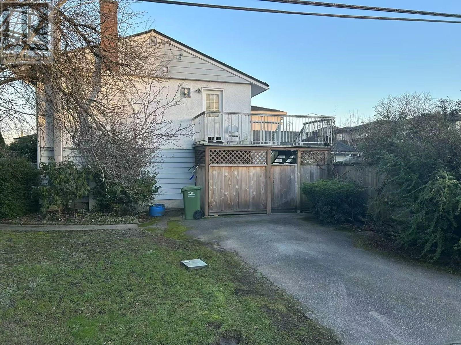 9500 BAKERVIEW DRIVE