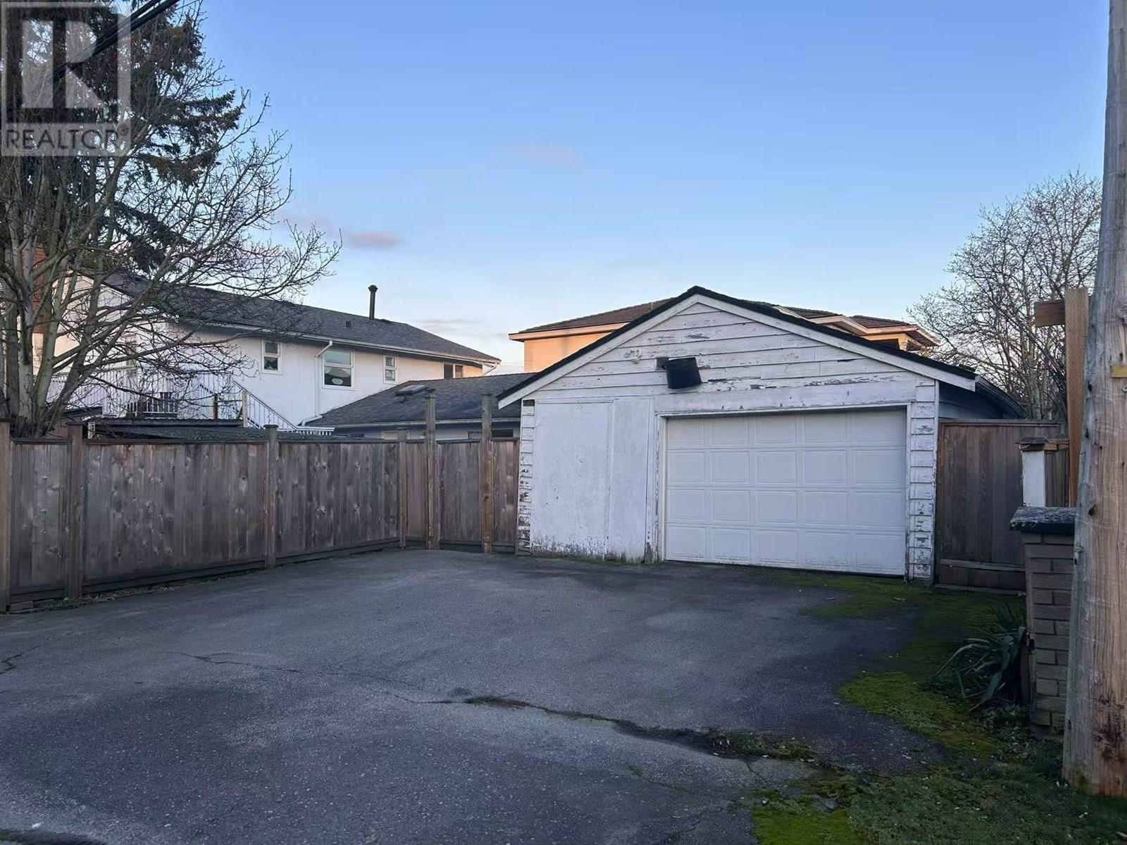 9500 BAKERVIEW DRIVE