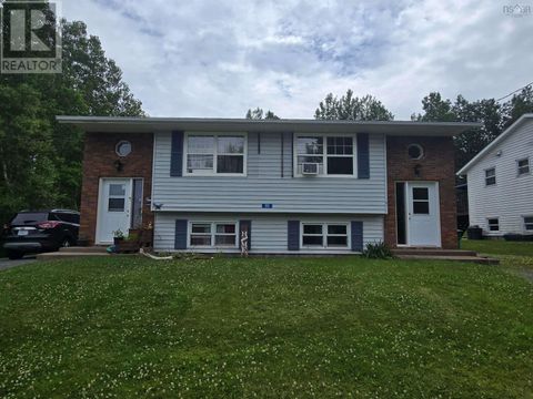 90 Fourteenth Street Trenton NS B0K1X0