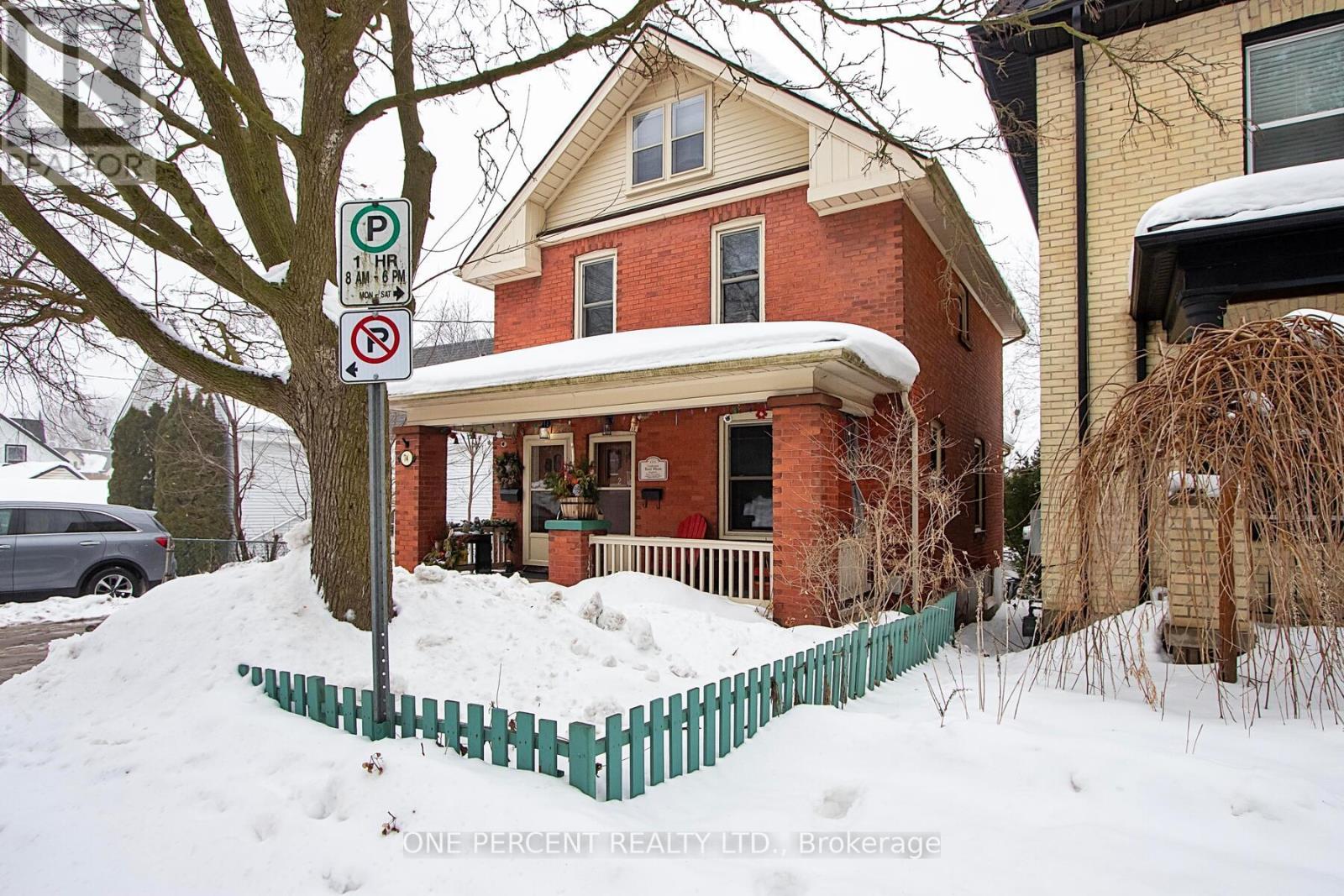 74 COBOURG STREET