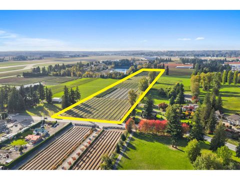 1415 CLEARBROOK ROAD Abbotsford BC V2T5X2