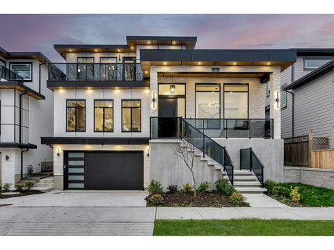 16647 18 AVENUE Surrey BC V3Z9X5