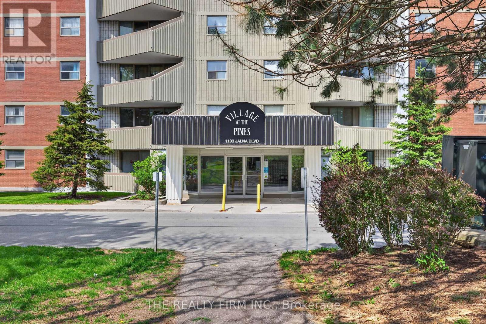 705 - 1103 JALNA BOULEVARD