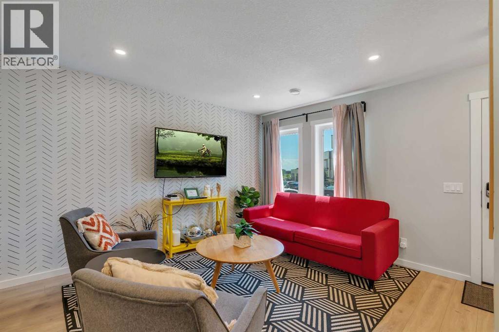 312, 19500 37 Street SE