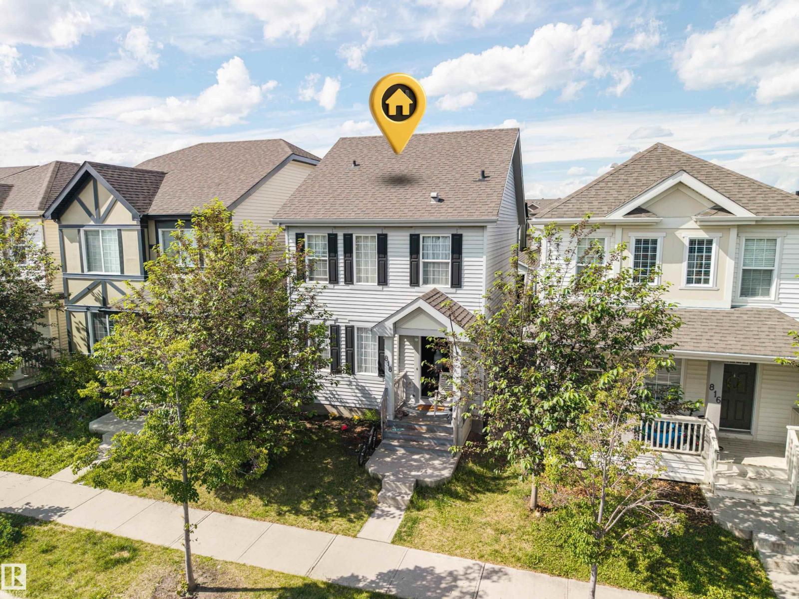 818 EAGLESON LINK NW