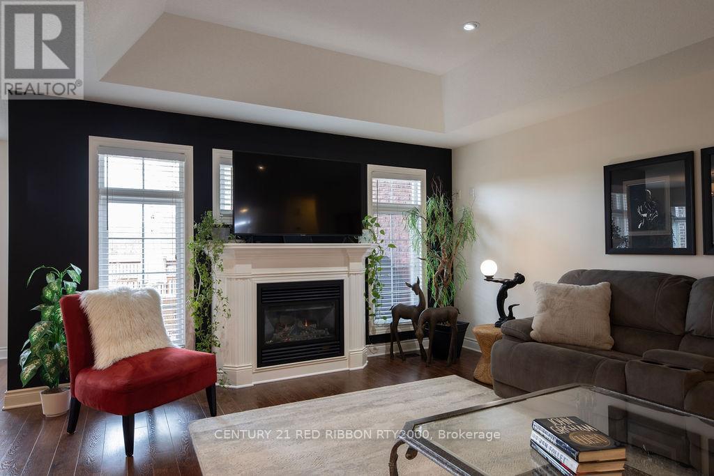 396 MACDONALD STREET