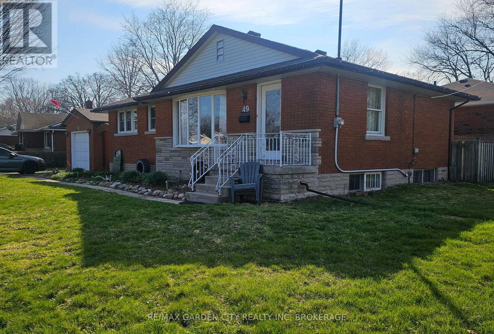 49 WHITTAKER AVENUE