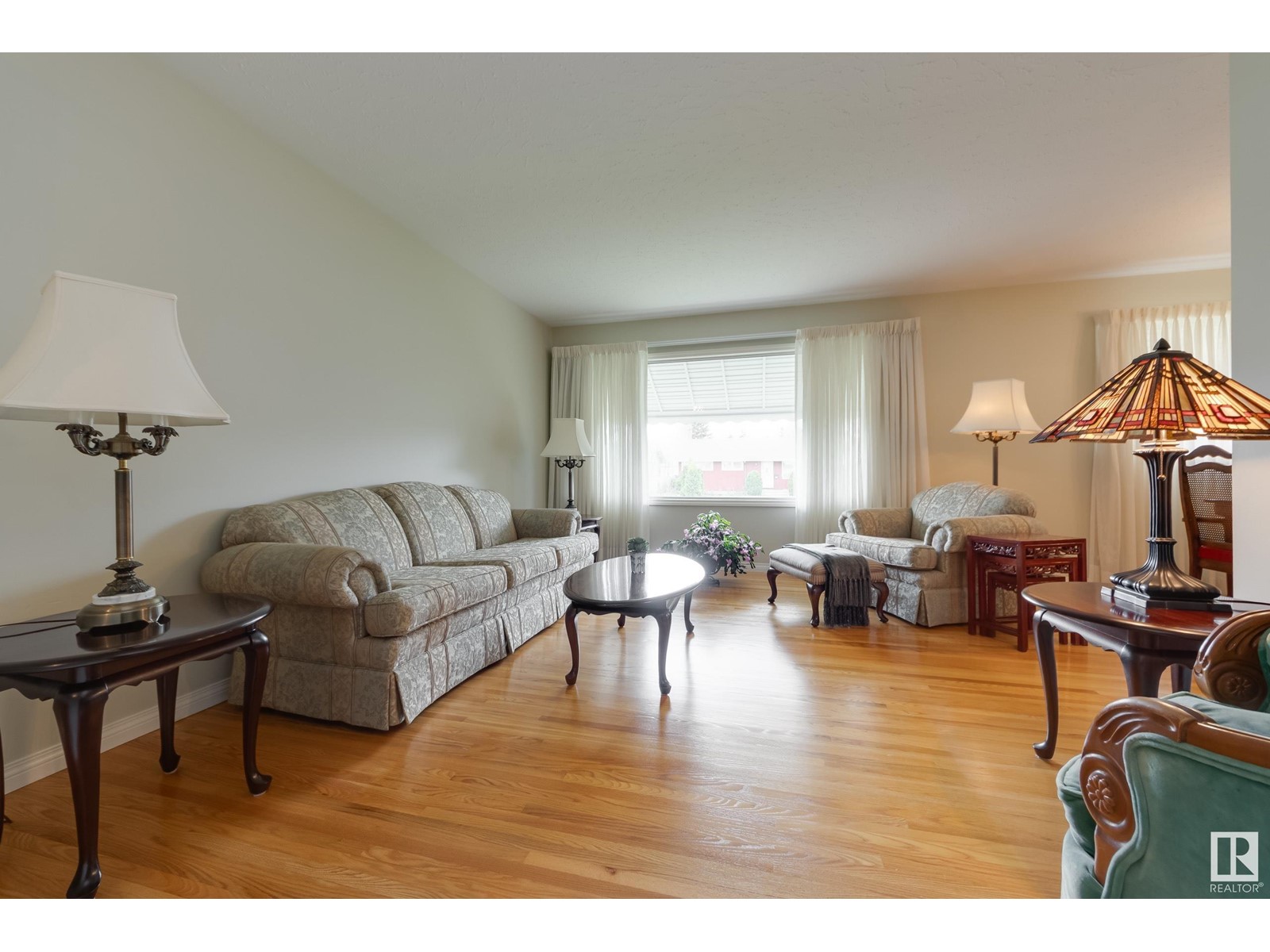 15634 83 AV NW