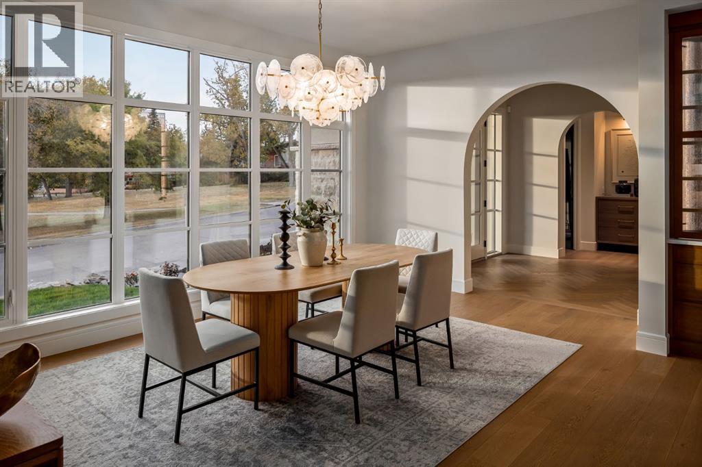 2920 Toronto Crescent NW