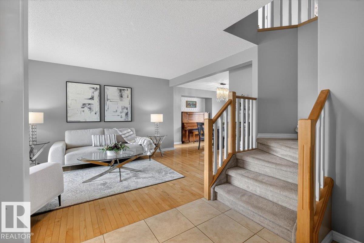 1358 118A ST NW