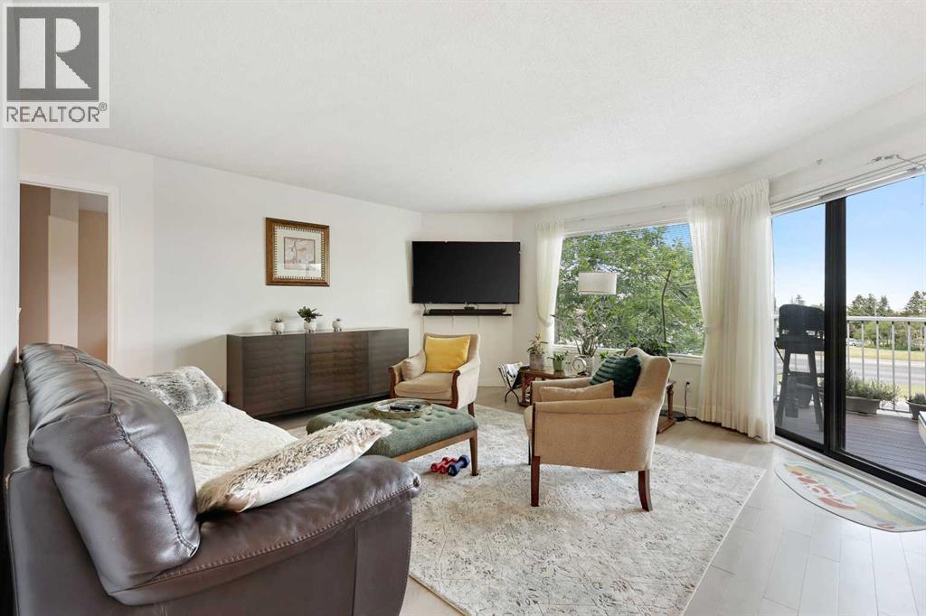 72 Coach Side Terrace SW