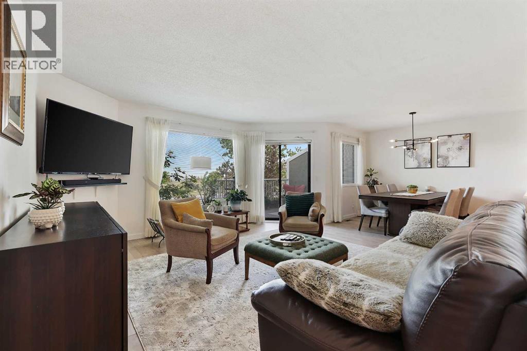 72 Coach Side Terrace SW