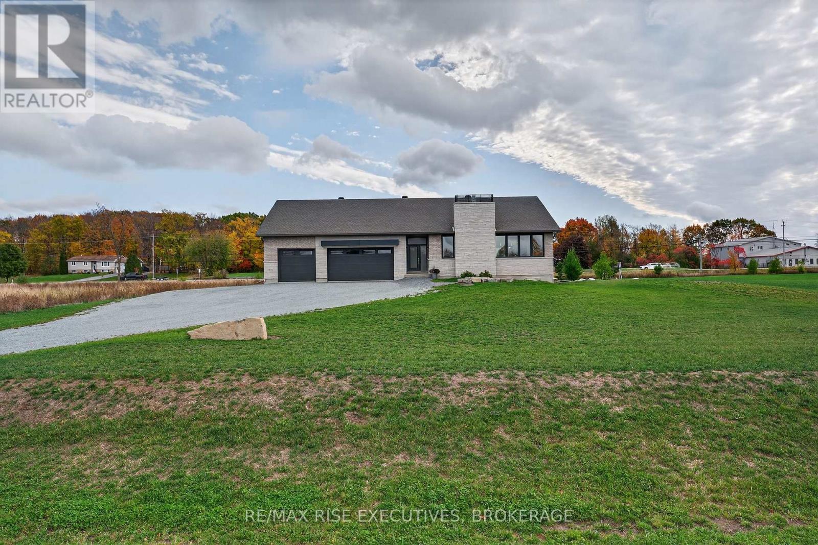 158 SUMMERSIDE DRIVE