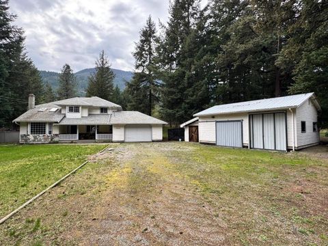 50615 SLANZI ROAD|Fraser Canyon Boston Bar / Lytton BC V0K1C0