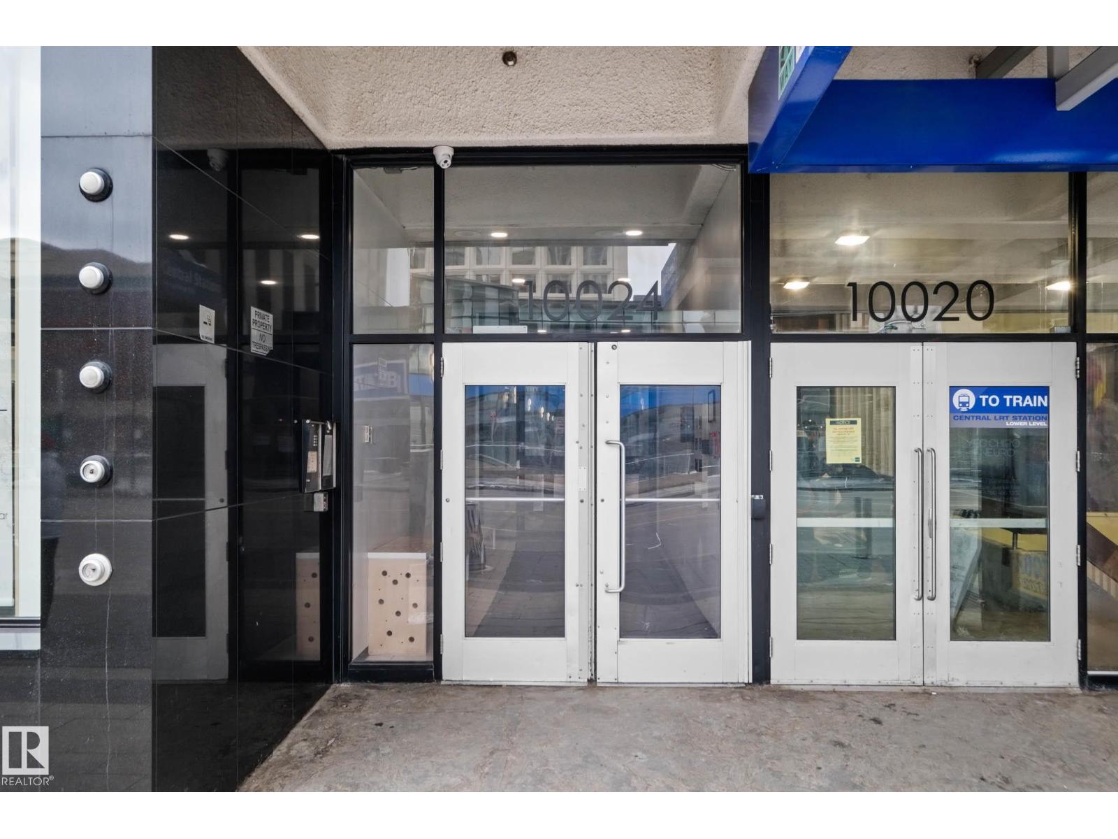 #202 10024 JASPER AV NW