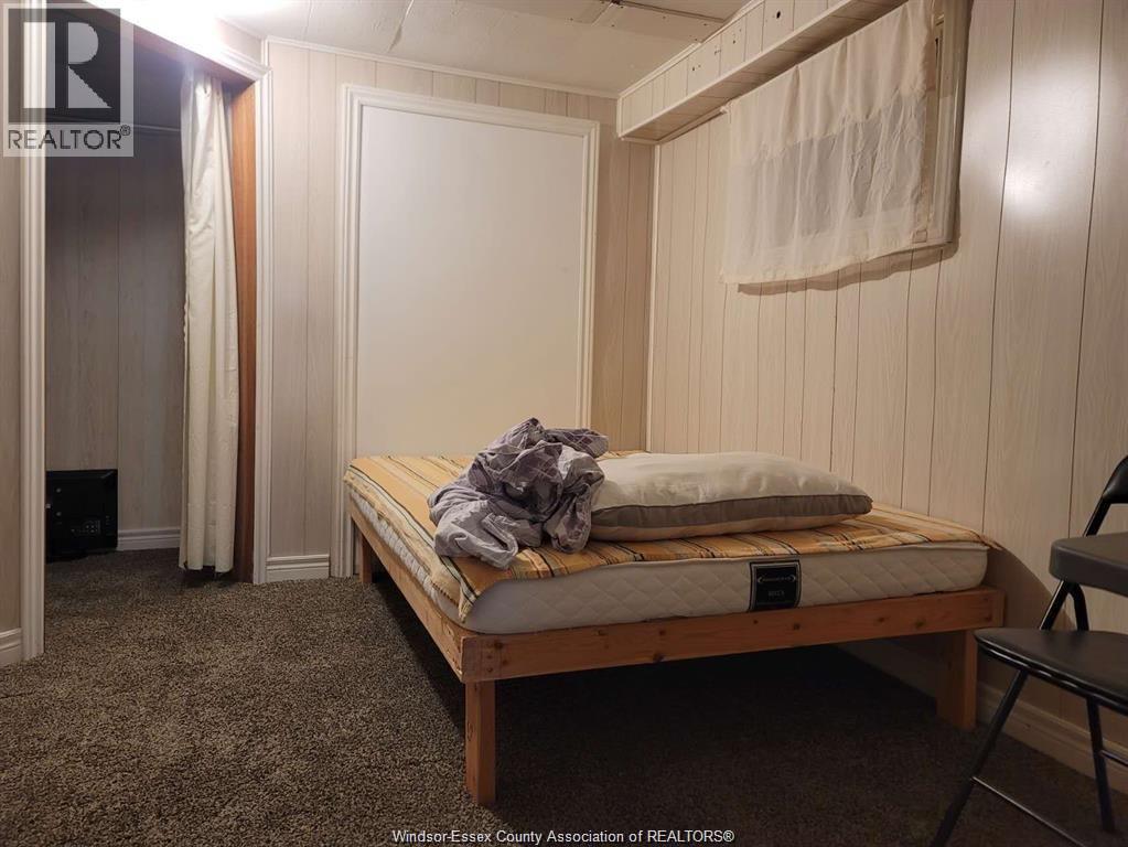 886 PILLETTE ROAD Unit# LOWER