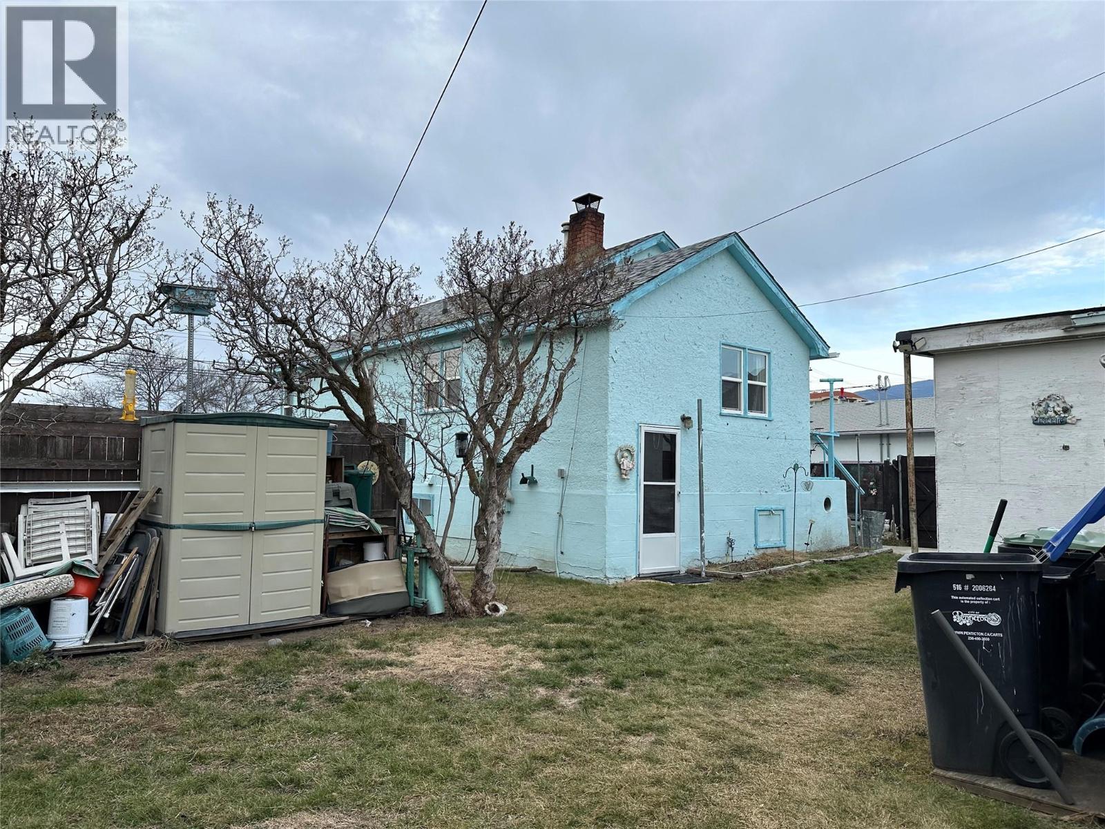 440 Westminster Avenue W