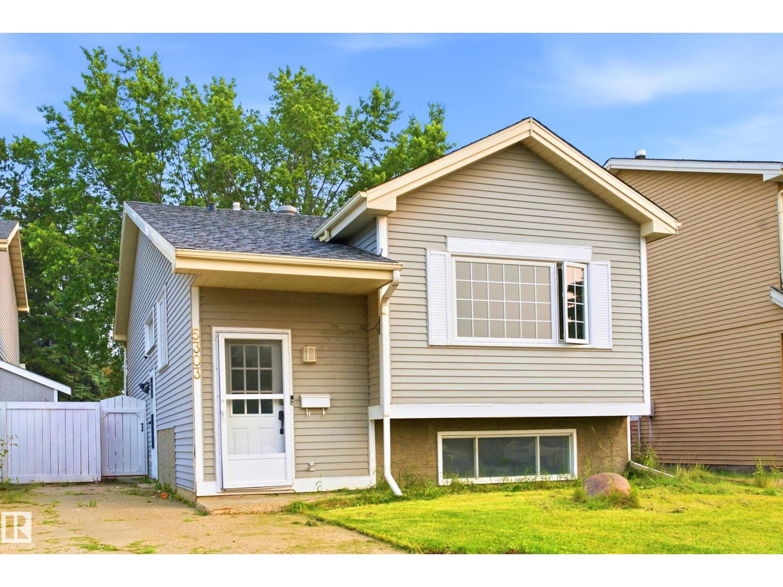 5303 21 AV NW