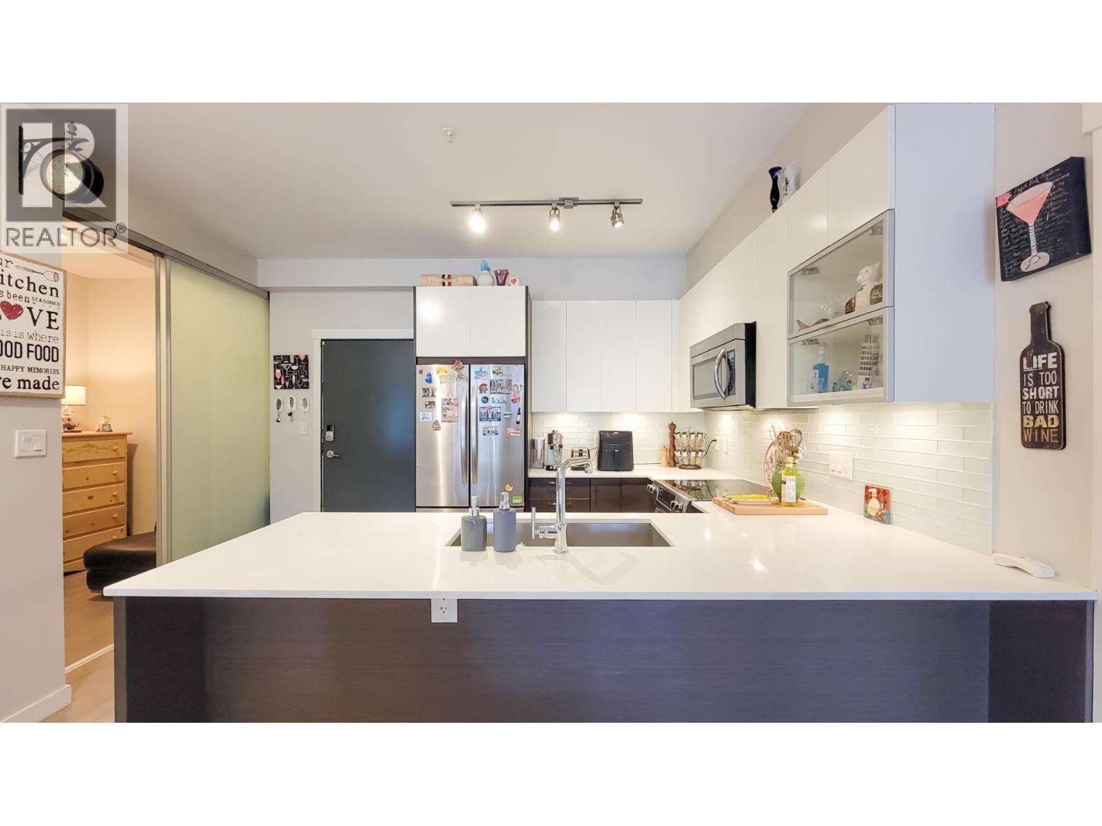 204 2267 PITT RIVER ROAD