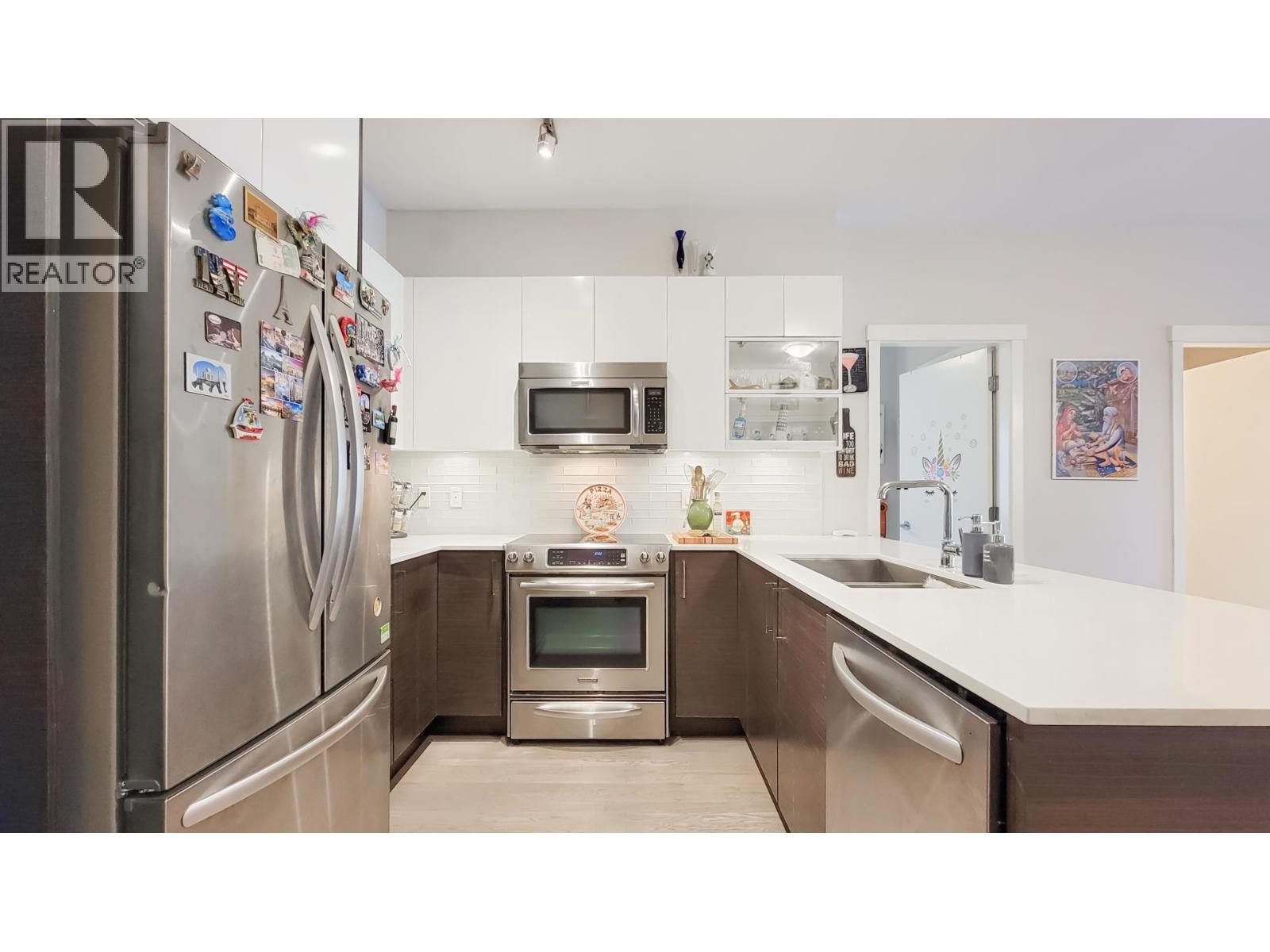 204 2267 PITT RIVER ROAD
