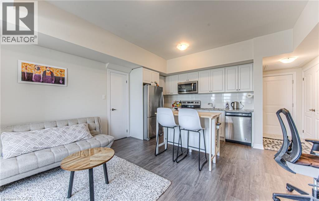 120 WATSON Parkway N Unit# 2