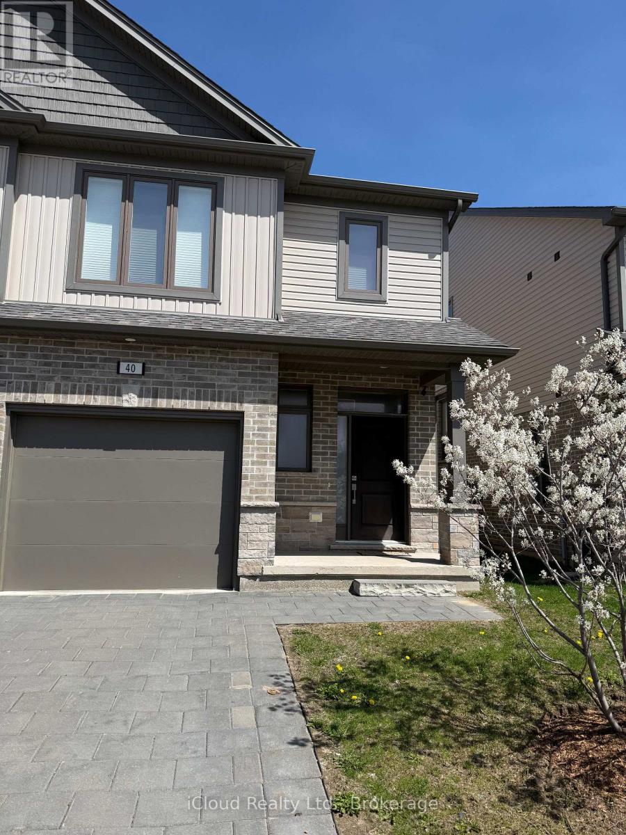 Photo 1 of 24 — 40 - 745 CHELTON ROAD Unit 40, London South (South U), ON N6M0J1