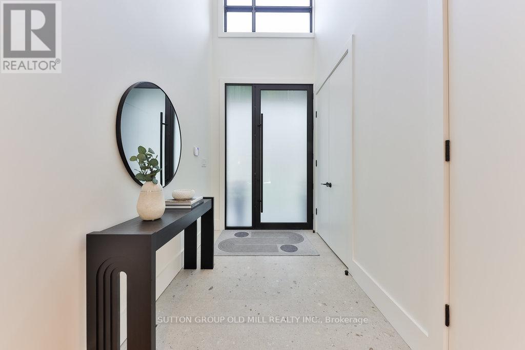 5 BERNICE AVENUE