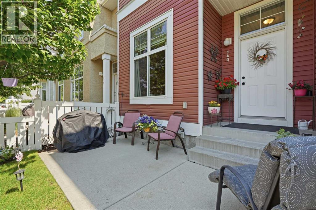 140 Promenade Way SE