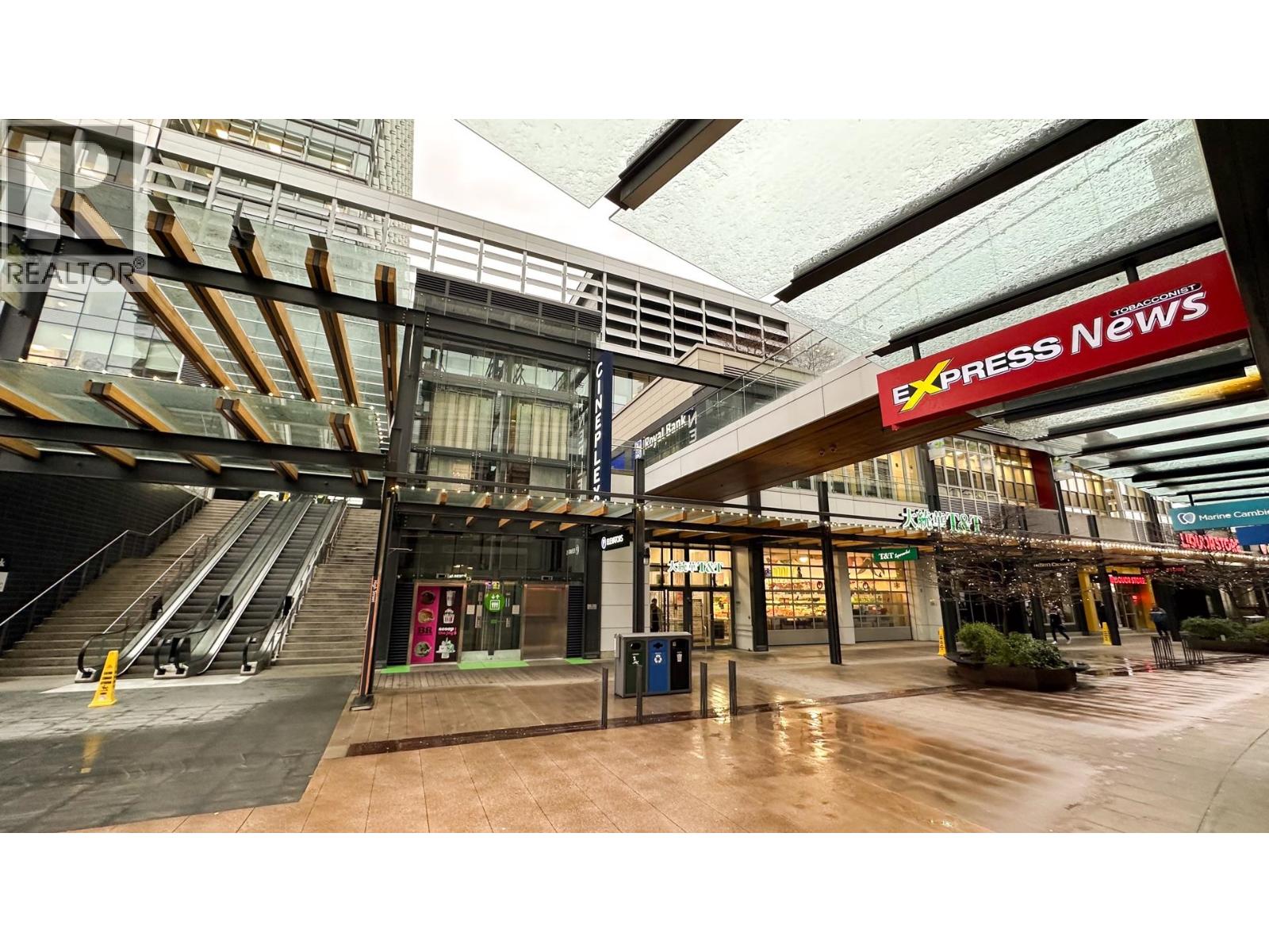 3702 488 SW MARINE DRIVE
