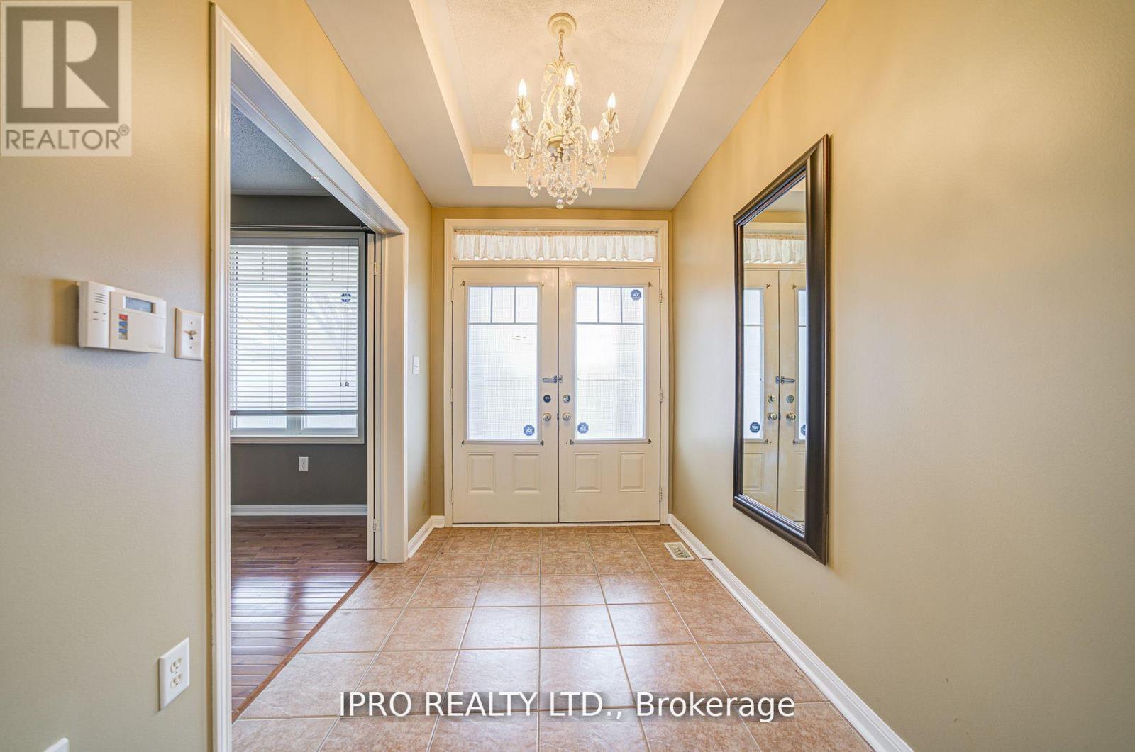 7 BONAVISTA DRIVE