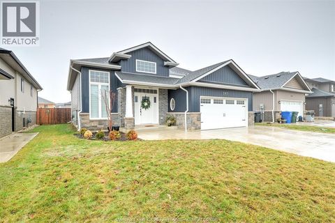 207 CLARKE STREET Amherstburg ON N9V0G5