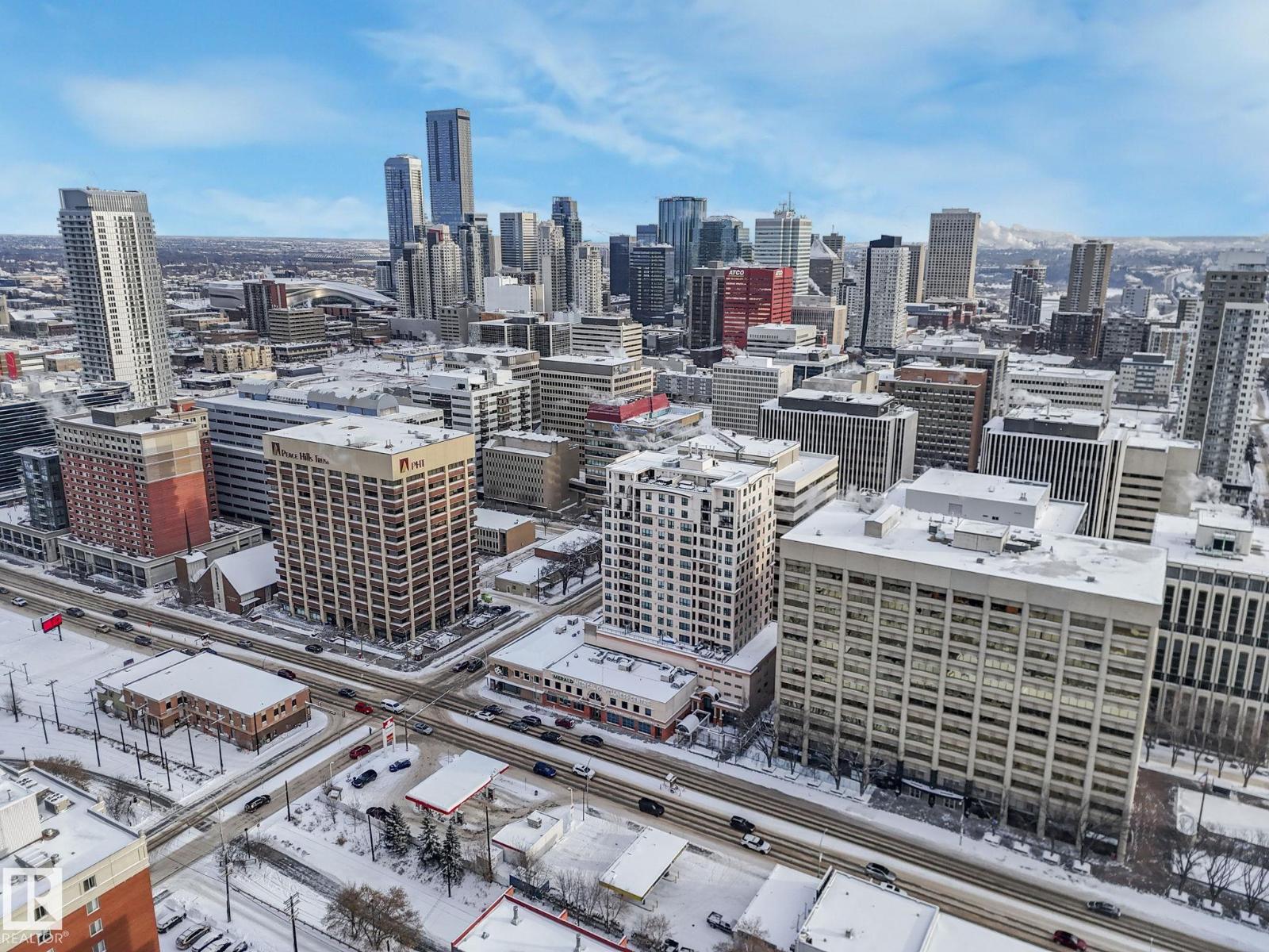 #1005 9939 109 ST NW