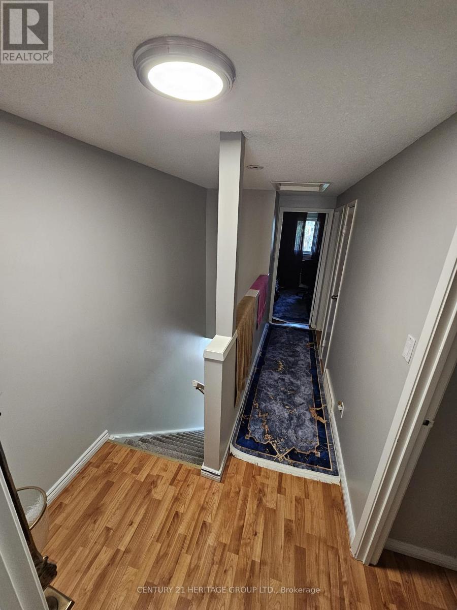 24 - 89 HIGHVIEW AVENUE E