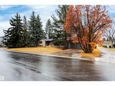 14403 83 AV NW Edmonton AB T5R3T7