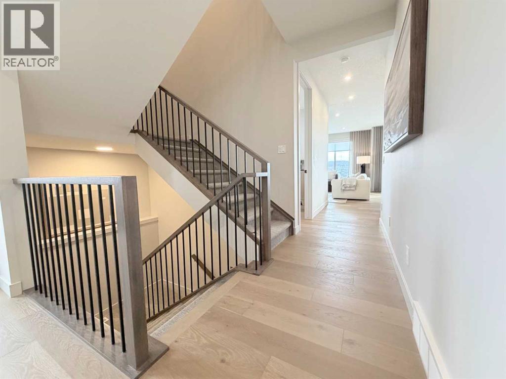 406 Crimson Ridge Place NW