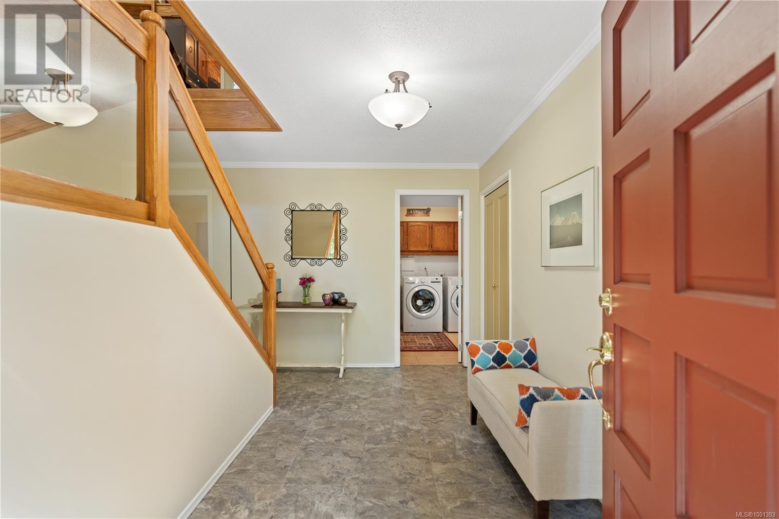 956 Carolwood Dr