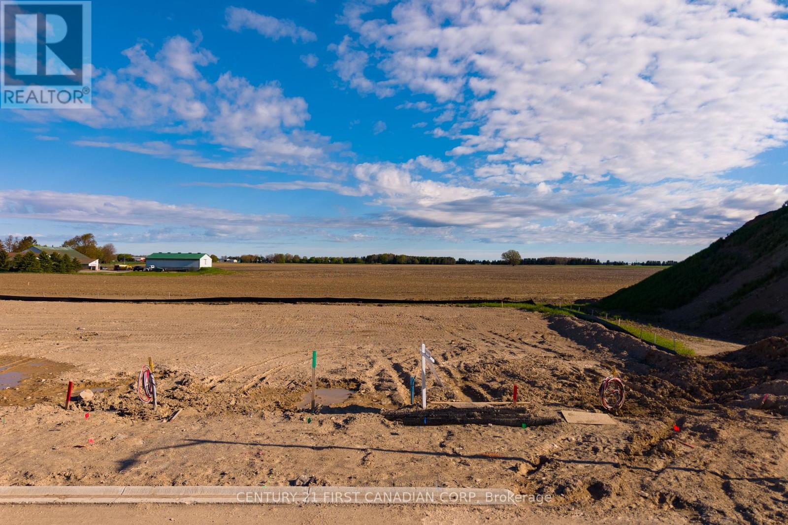LOT 32 ADDISON AVENUE