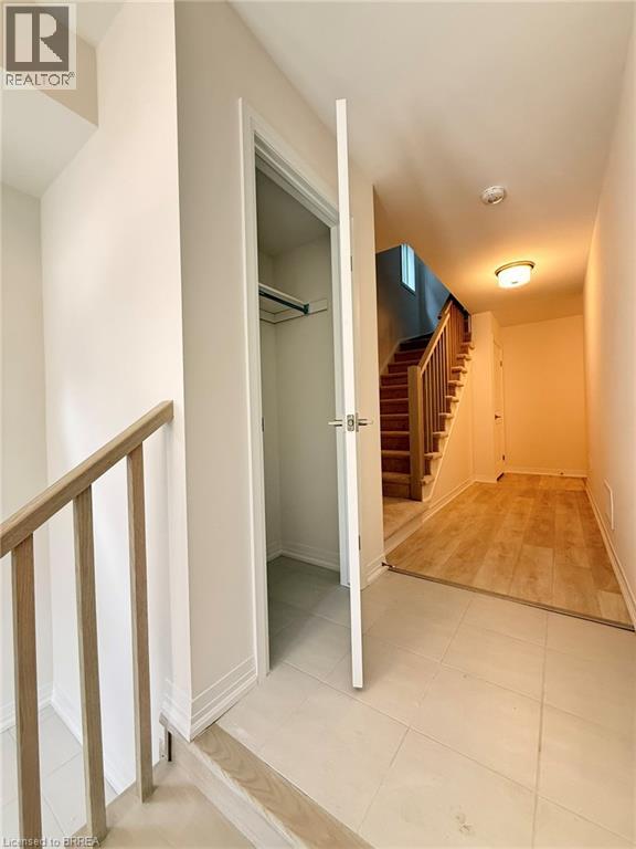 660 COLBORNE Street W Unit# 140