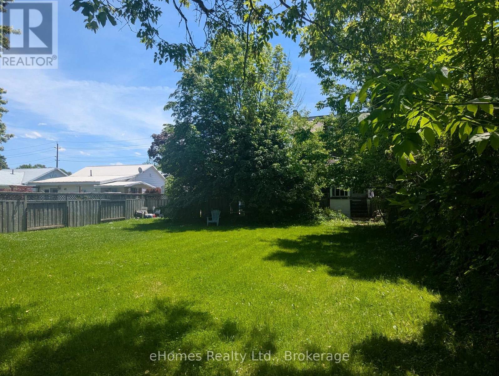 470 13TH STREET W