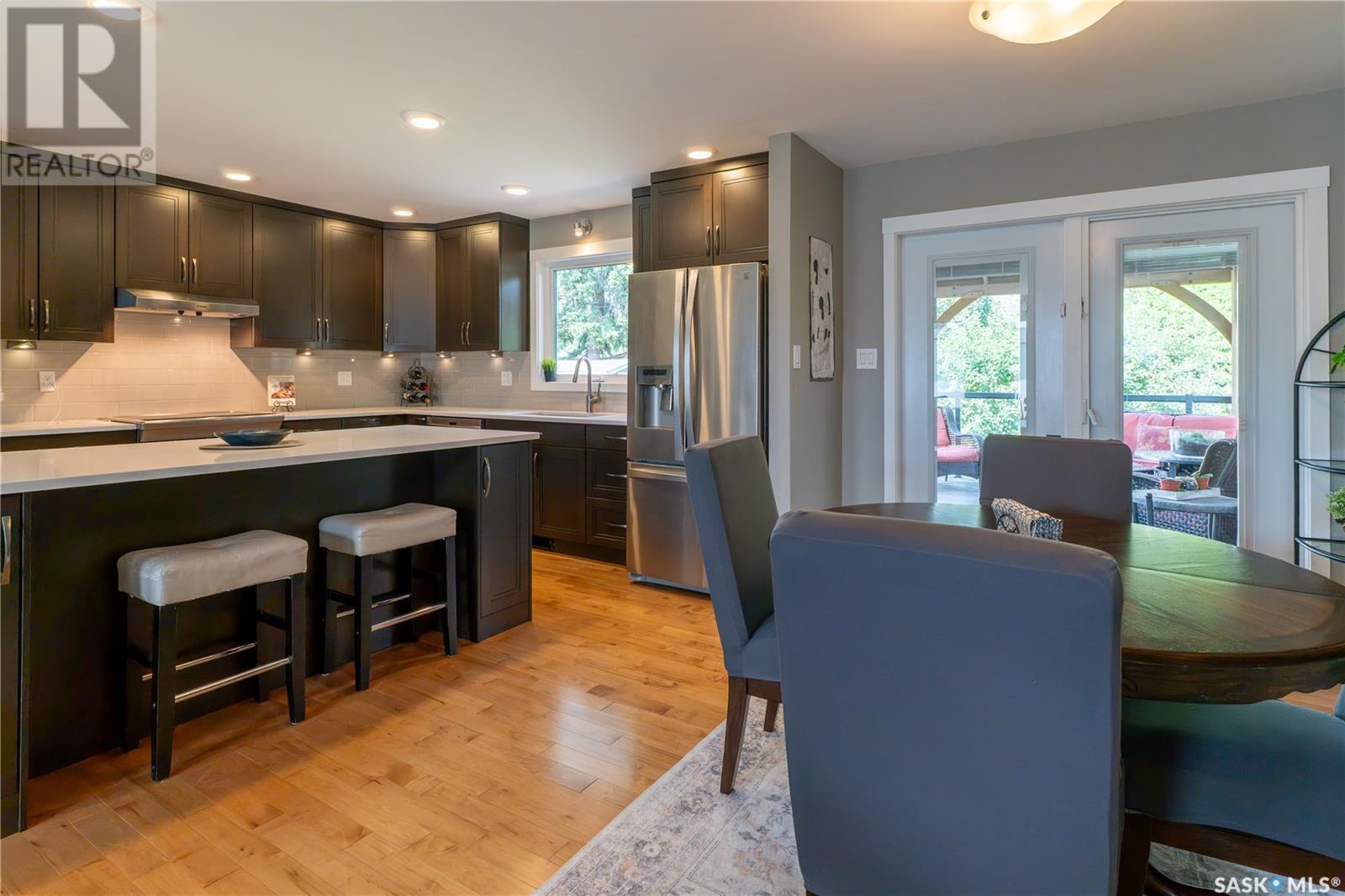110 Roborecki CRESCENT
