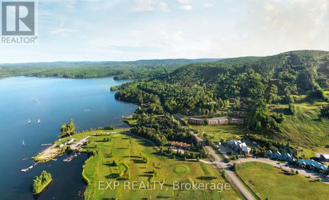 UNIT 18 MARY JOANNE DRIVE Greater Madawaska ON K0J1H0