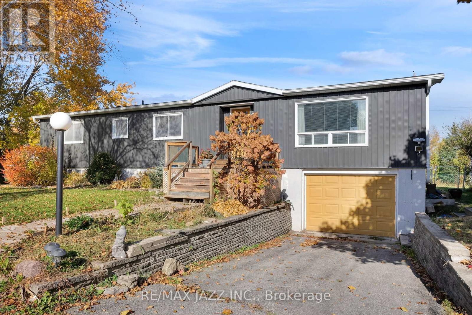 7 FENELON WAY
