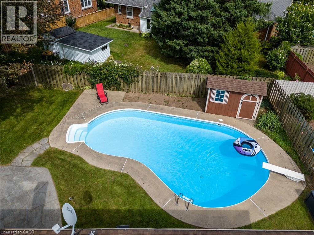 105 DALEVIEW Drive
